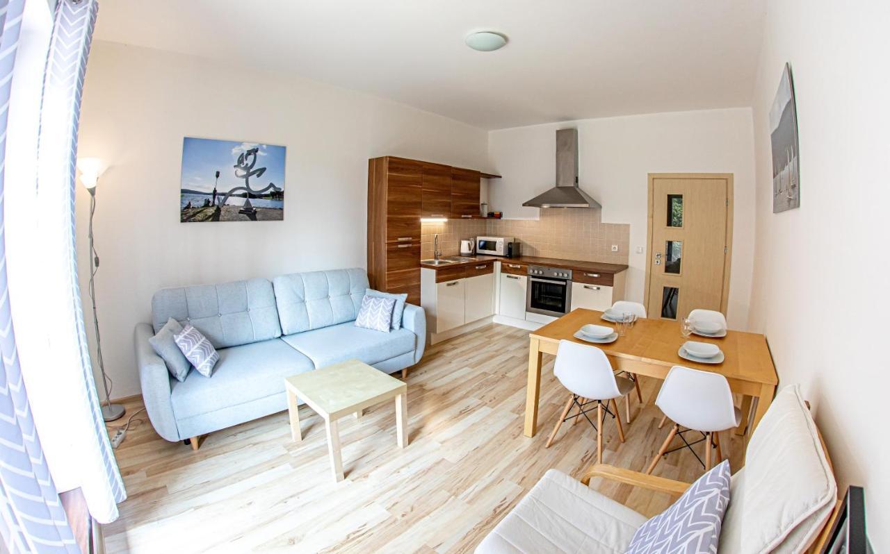 Apartman Lipno 50/18 Ліпно-над-Влтавою Екстер'єр фото